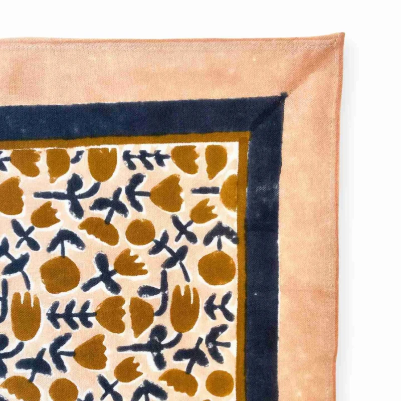 BIG FOULARD LATIKA "TULIPE" - MACADAMIA – Image 2