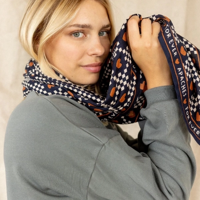 apachesbig foulard latika amor meteorite 3 maison volumes lille