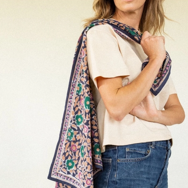 apachesbig foulard latika coeur navy forest 3 maison volumes lille