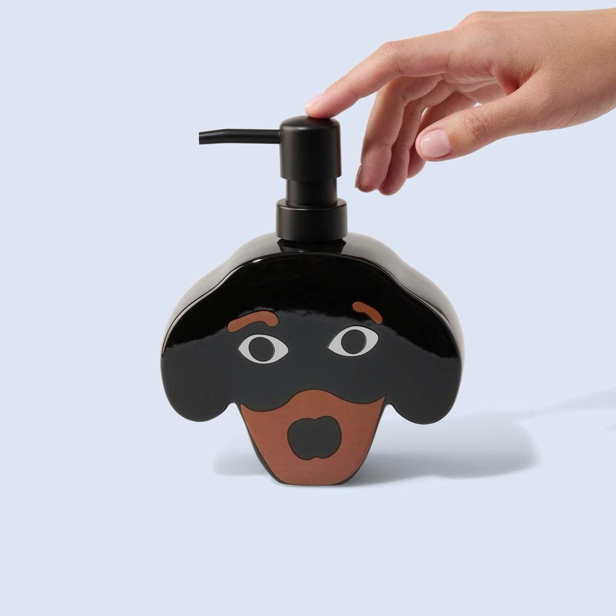 distributeur de savon chien teckel
