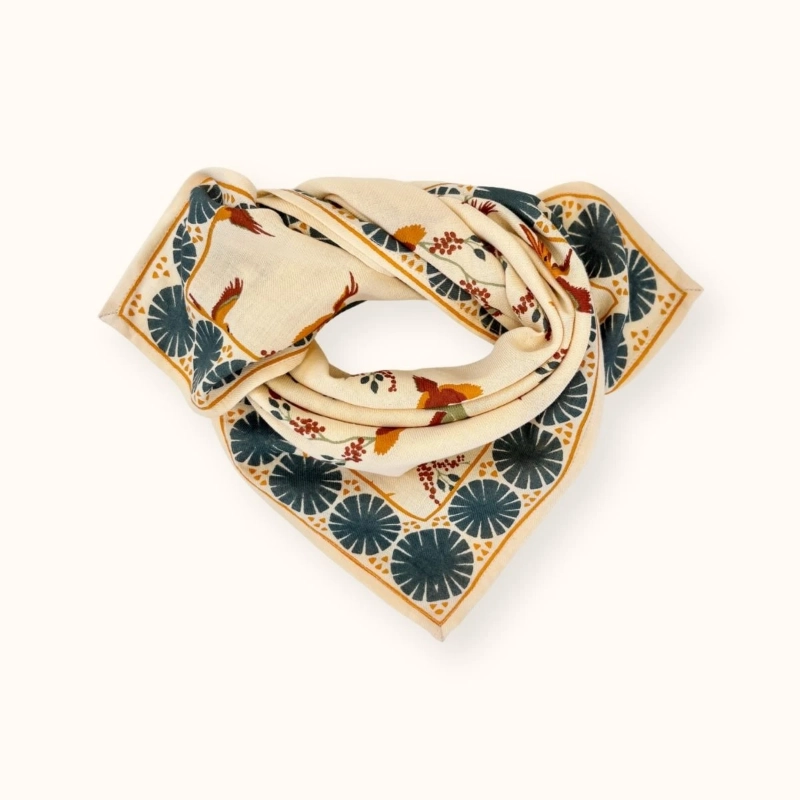 small foulard manika cerisier macadamia apaches collection maison volumes lille