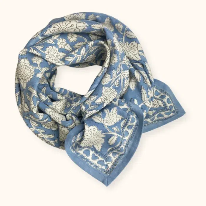 apaches big foulard latika coeur horizon maison volumes lille