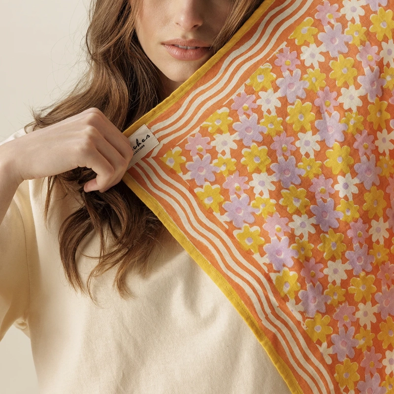 small foulard manika pongo solo el sol (1)