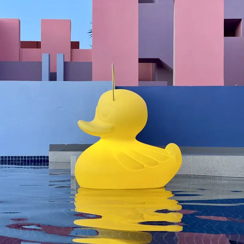 goodnight light the duck duck lamp (xl) by marke newton ©goodnight light 2024 (lifestyle)yellow#3