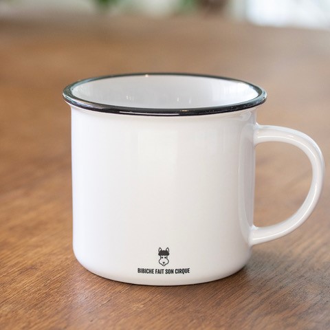 tasse dos bibiche fait son cirque